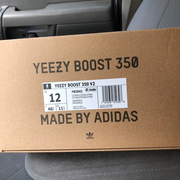 Yezzy boost 350 
I have the original recipt main image 4